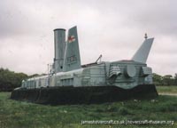 BH7 being moved to The Hovercraft Museum